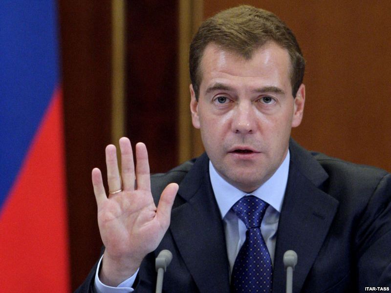 Пригрозив повышением цен на газ, российский премьер Медведев попросил страны ЕАЭС не тормозить интеграцию