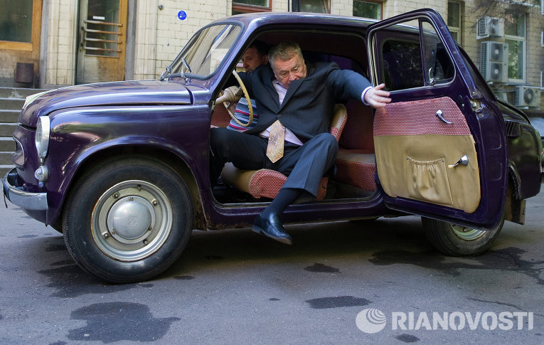Россия и Армения проведут консультации о взаимном признании водительских прав