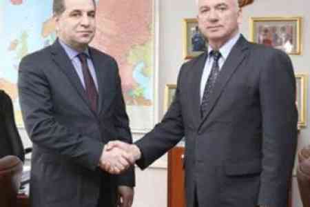 Посол Армении в Беларуси и глава национального маркетингового центра страны договорились о сотрудничестве