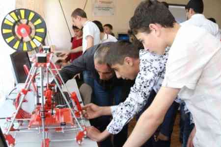 Minister: Up to 50% of schools in Armenia and Artsakh are equipped  with "Armath" laboratories