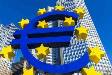 ЕЦБ повысил прогноз роста ВВП еврозоны до 5%