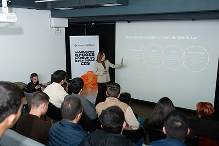 Ֆինանսական գրագիտության դասընթաց Ուսումնական առաքելություն ԲԿ-ի հետ․ Իդրամ և IDBank