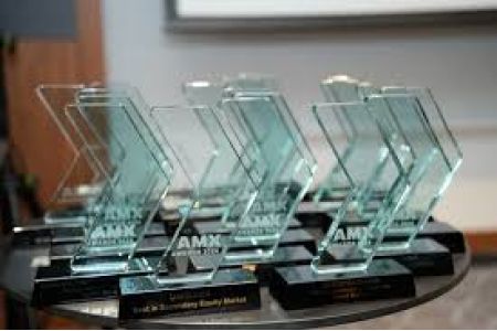 На AMX AWARDS 2026 награждены самые активные участники рынка ценных бумаг Армении
