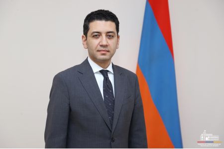 Посол Армении обсудил с главой <Иранских железных дорог> проект TRIPP