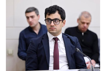 Глава ВПК Армении принял делегацию Колледжа оборонного управления Индии